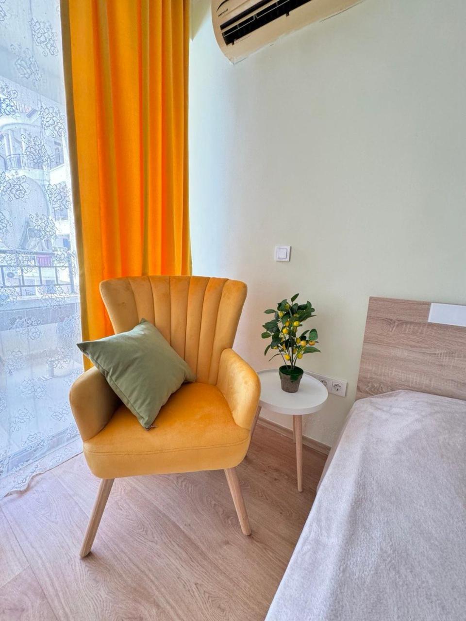 Dkapartments Chateau Valon Pantai Sunny Bagian luar foto